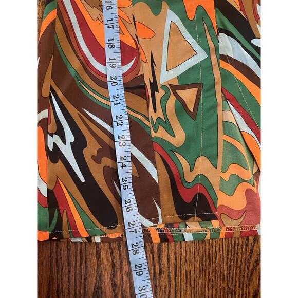 PRETTYLITTLETHING abstract print chiffon fitted shirt women size 6 v-neck NWT - Picture 8 of 8